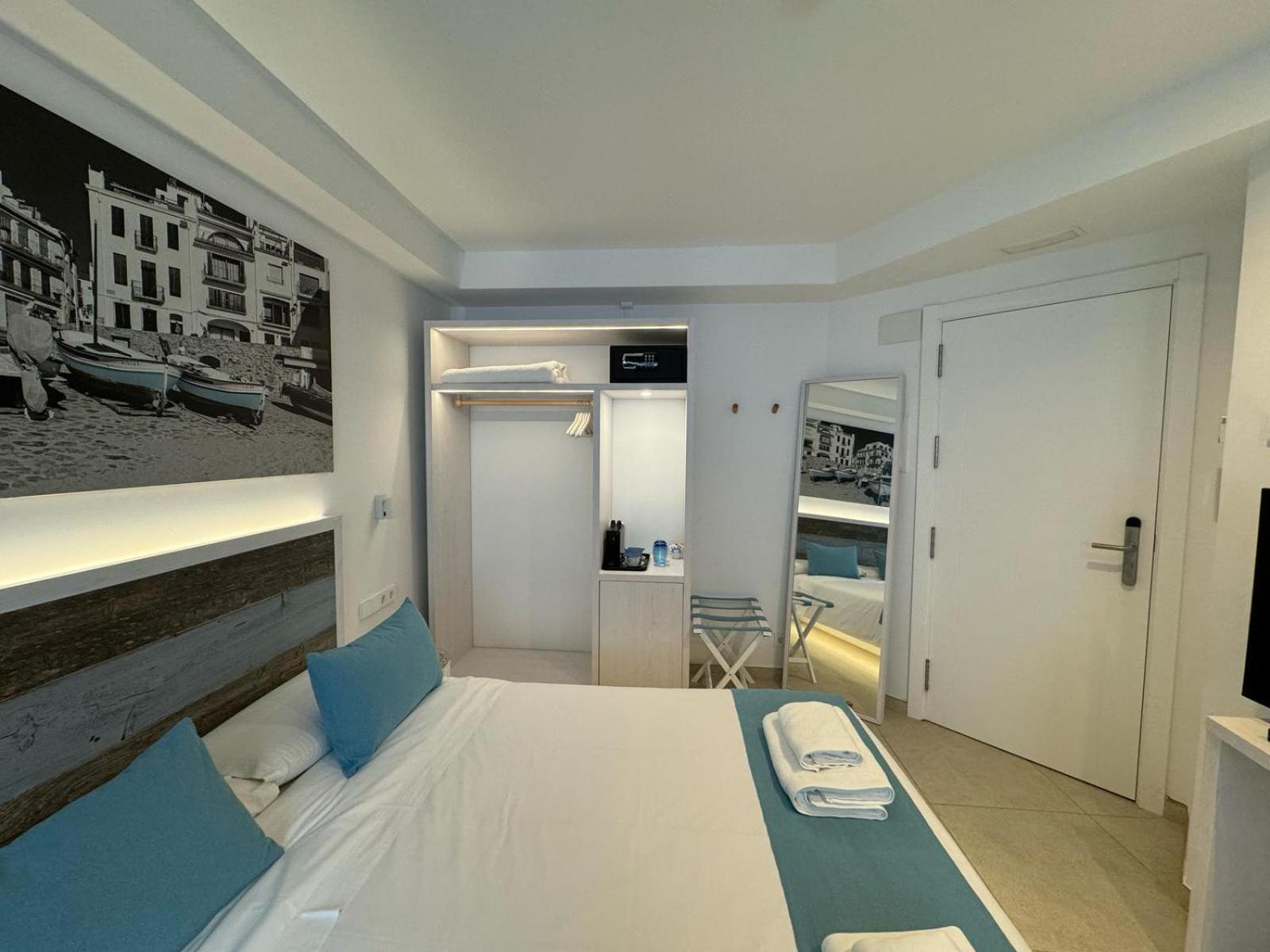 Hotel Boutique Es Blau Cadaqués Zewnętrze zdjęcie