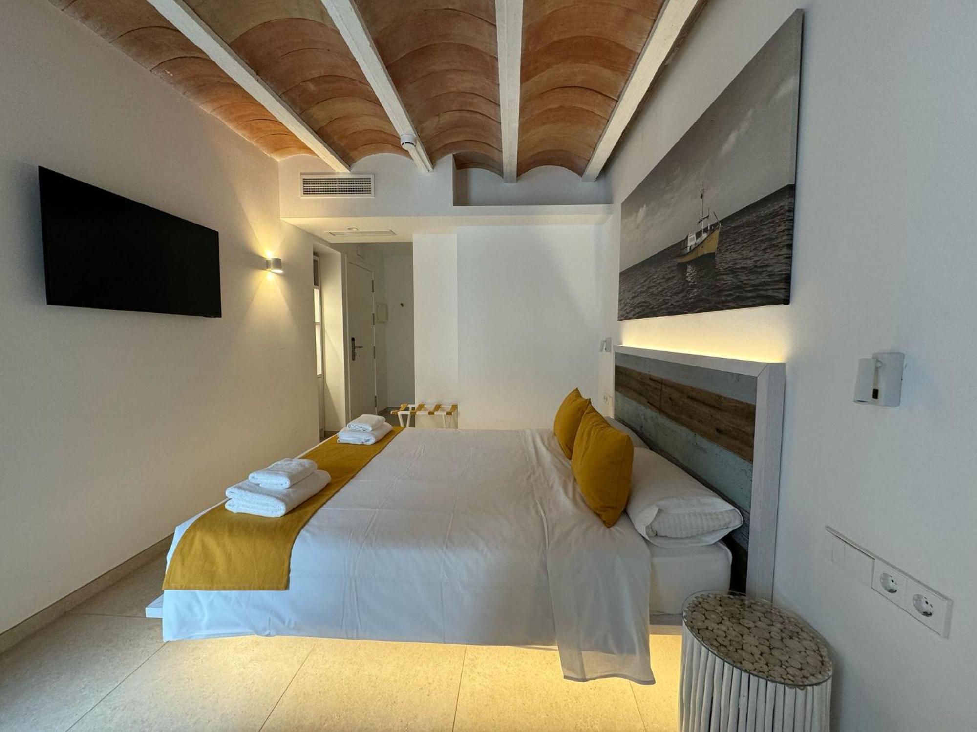 Hotel Boutique Es Blau Cadaqués Zewnętrze zdjęcie
